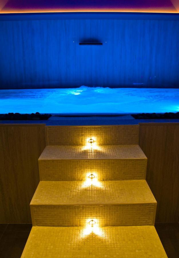 Ambruosi Village Resort & Spa Massignano Ngoại thất bức ảnh