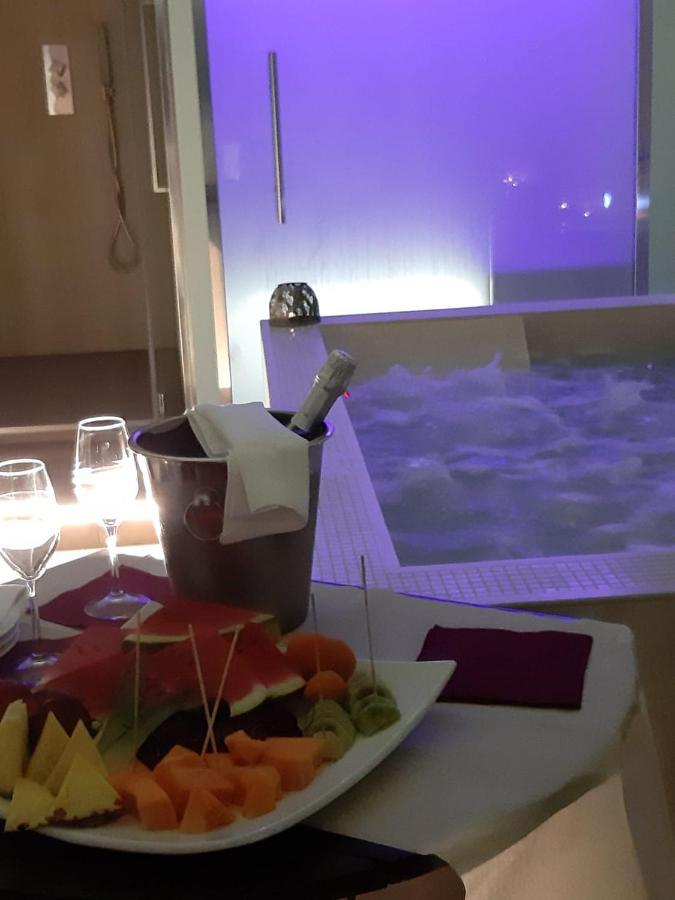 Ambruosi Village Resort & Spa Massignano Ngoại thất bức ảnh